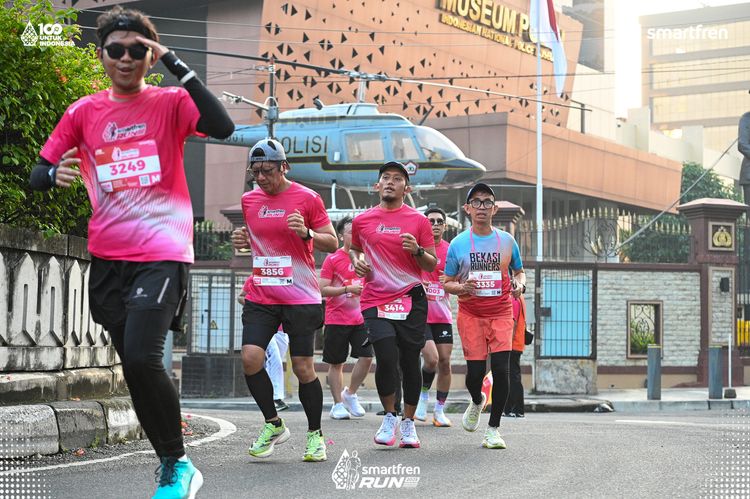 Race photo from Smartfren Run 2025 