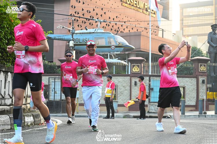 Race photo from Smartfren Run 2025 