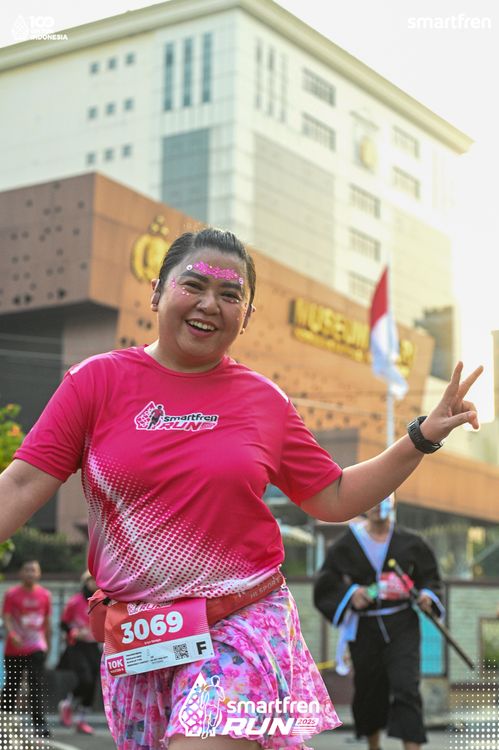 Race photo from Smartfren Run 2025 