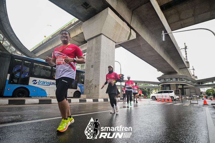 Race photo from Smartfren Run 2024