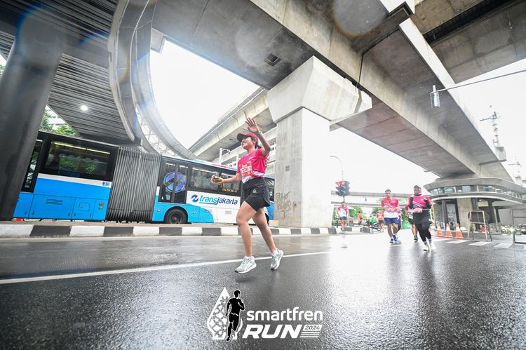 Race photo from Smartfren Run 2024
