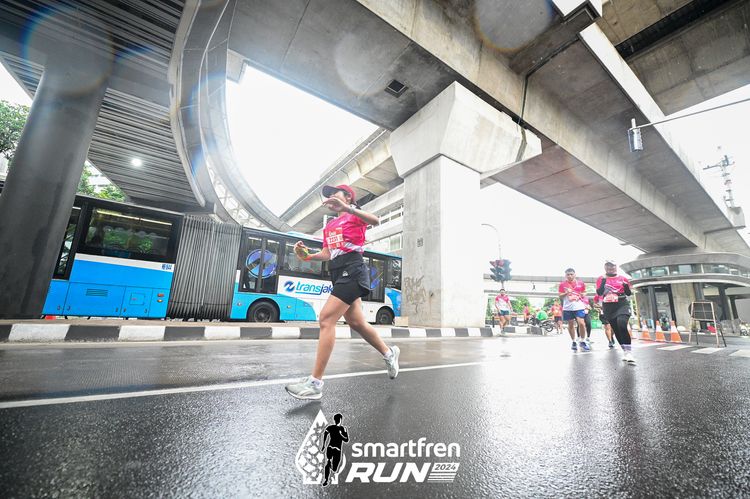 Race photo from Smartfren Run 2024