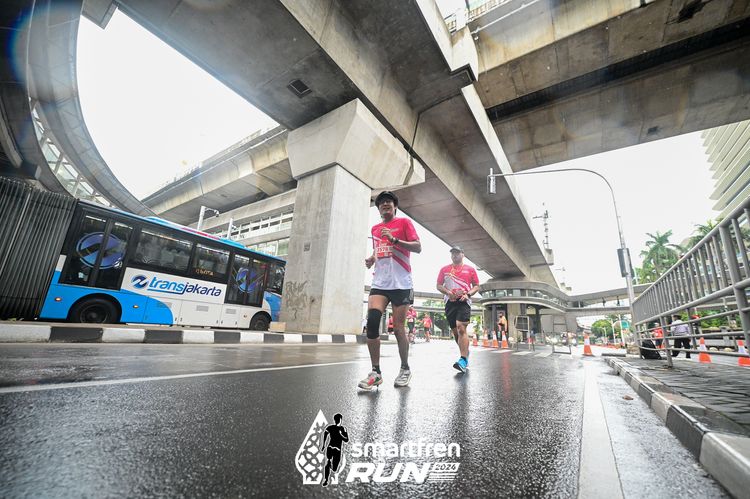 Race photo from Smartfren Run 2024
