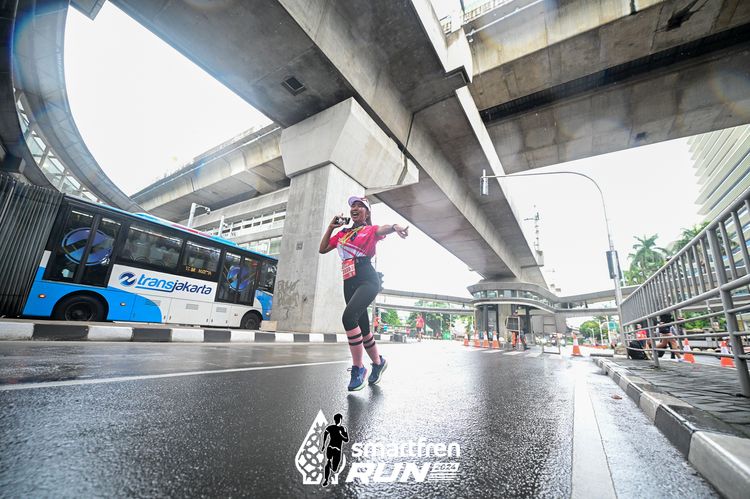 Race photo from Smartfren Run 2024