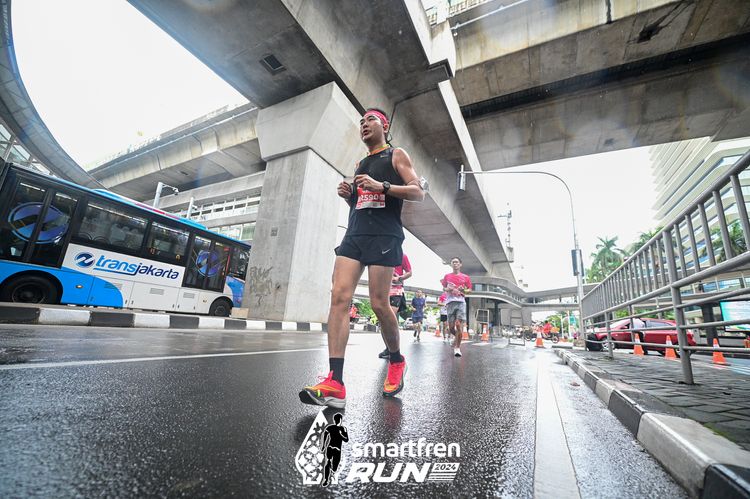 Race photo from Smartfren Run 2024