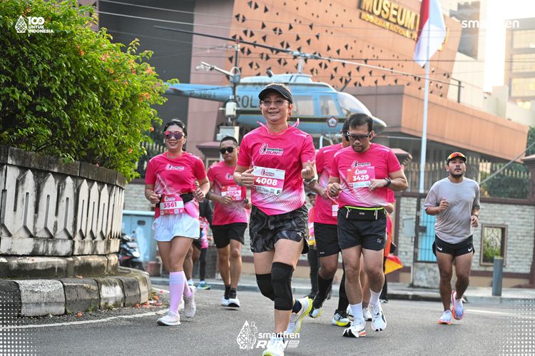 Race photo from Smartfren Run 2025 
