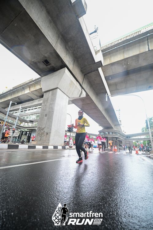 Race photo from Smartfren Run 2024