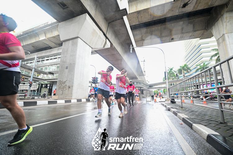 Race photo from Smartfren Run 2024
