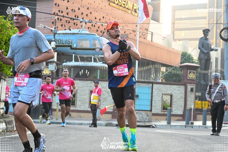 Race photo from Smartfren Run 2025 