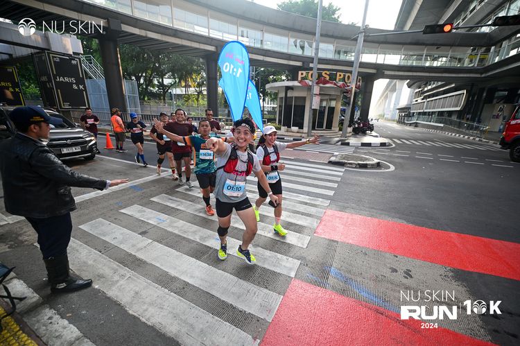 Race photo from Nu Skin Run 10K