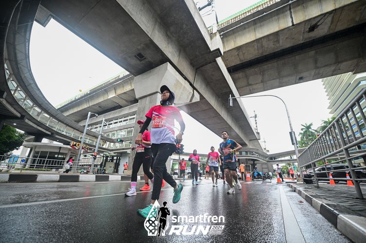 Race photo from Smartfren Run 2024