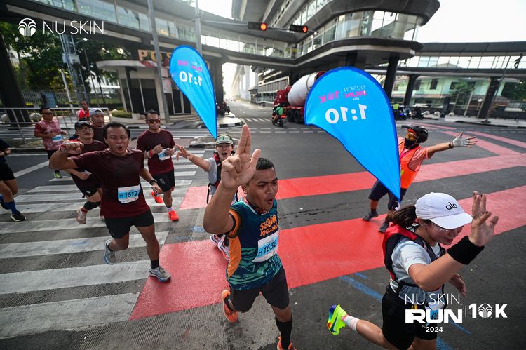 Race photo from Nu Skin Run 10K