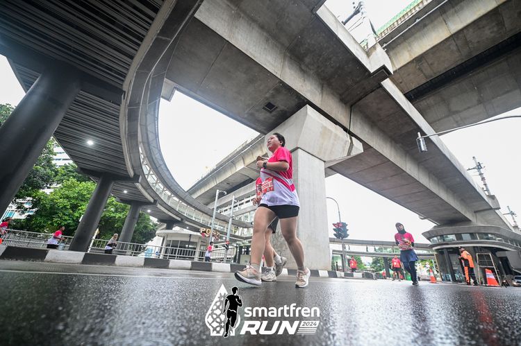 Race photo from Smartfren Run 2024