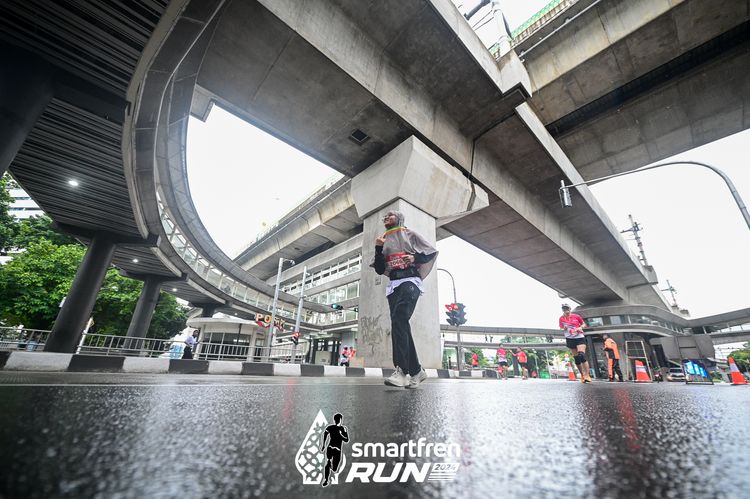 Race photo from Smartfren Run 2024