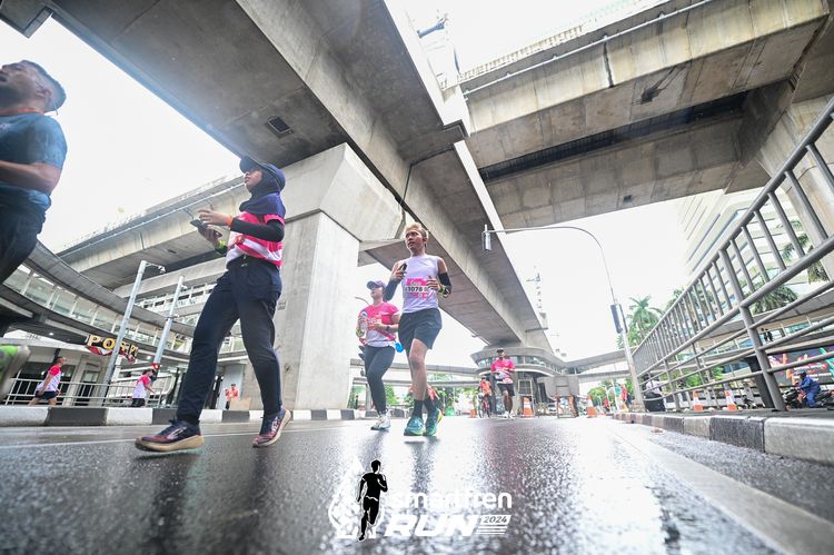 Race photo from Smartfren Run 2024