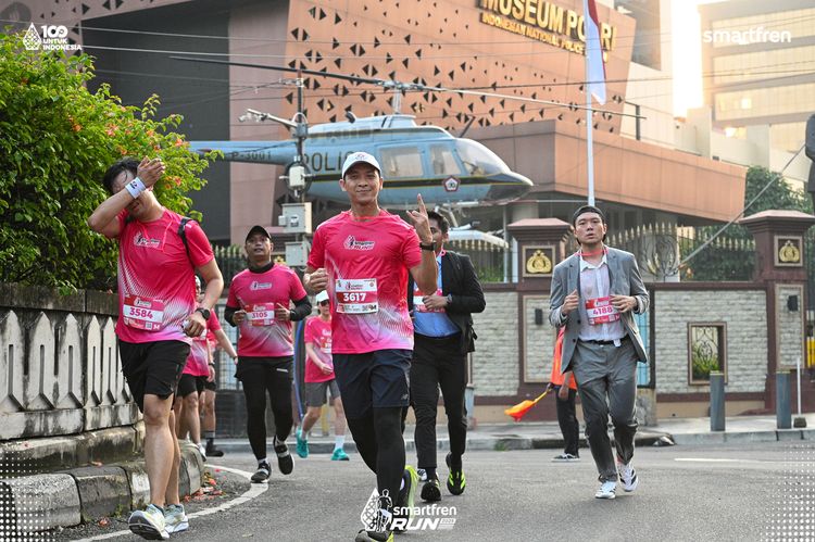 Race photo from Smartfren Run 2025 