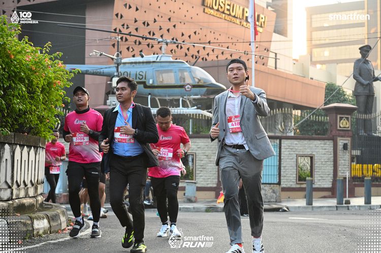 Race photo from Smartfren Run 2025 