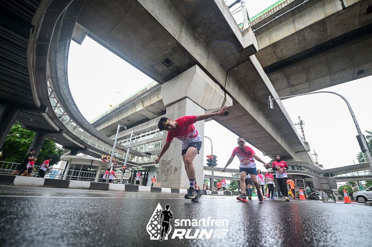 Race photo from Smartfren Run 2024