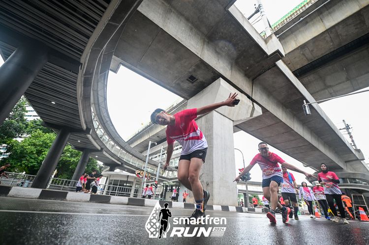 Race photo from Smartfren Run 2024