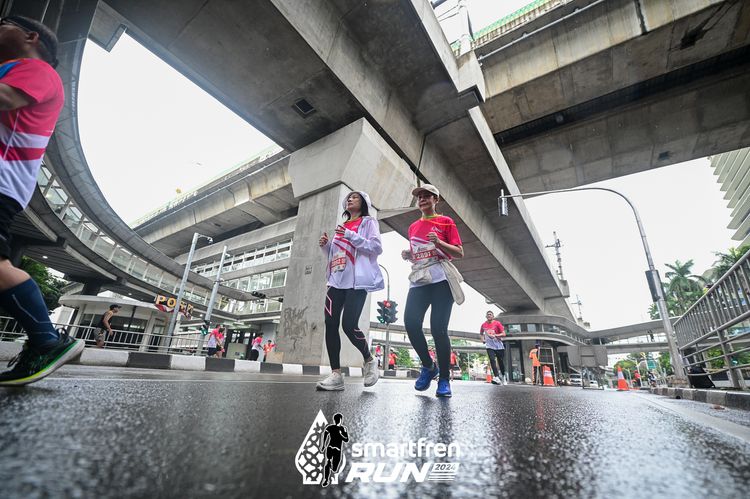 Race photo from Smartfren Run 2024