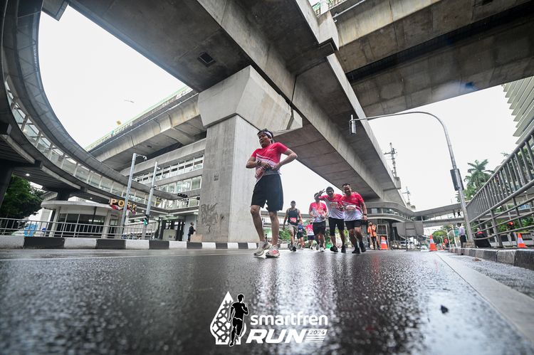Race photo from Smartfren Run 2024
