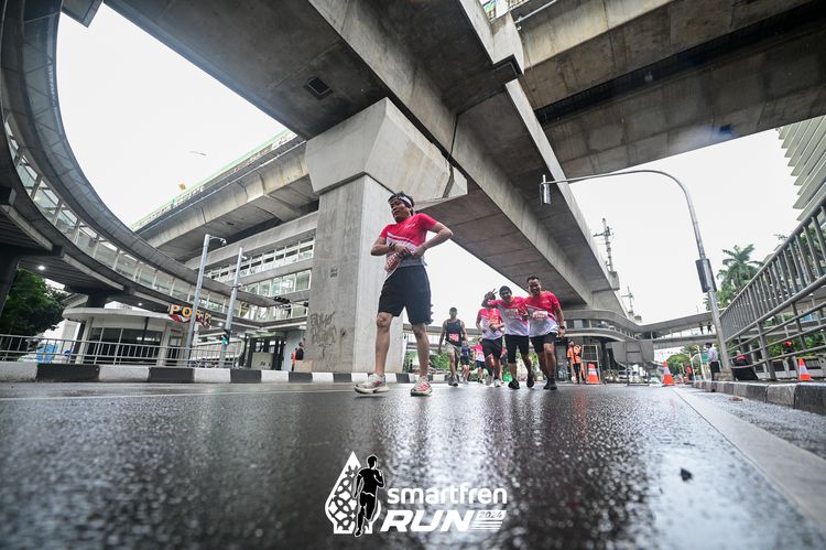 Race photo from Smartfren Run 2024