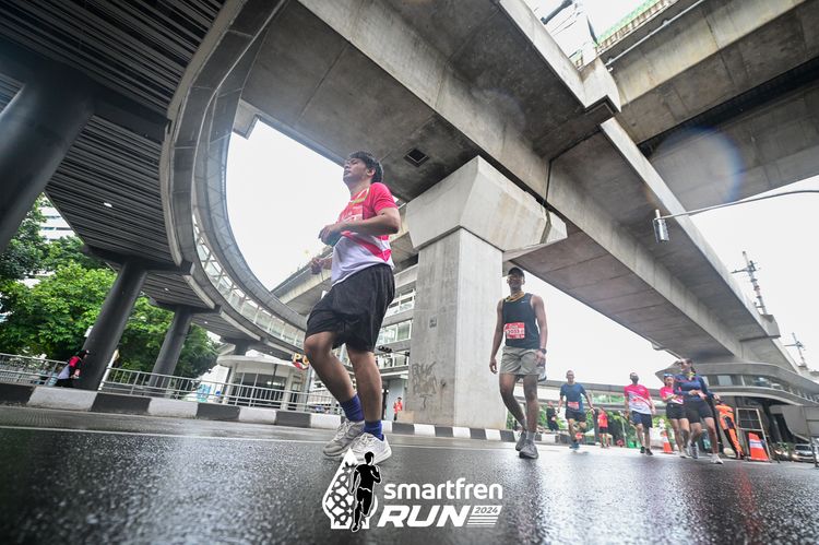 Race photo from Smartfren Run 2024
