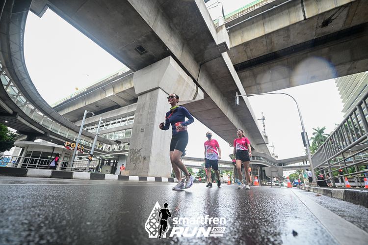 Race photo from Smartfren Run 2024