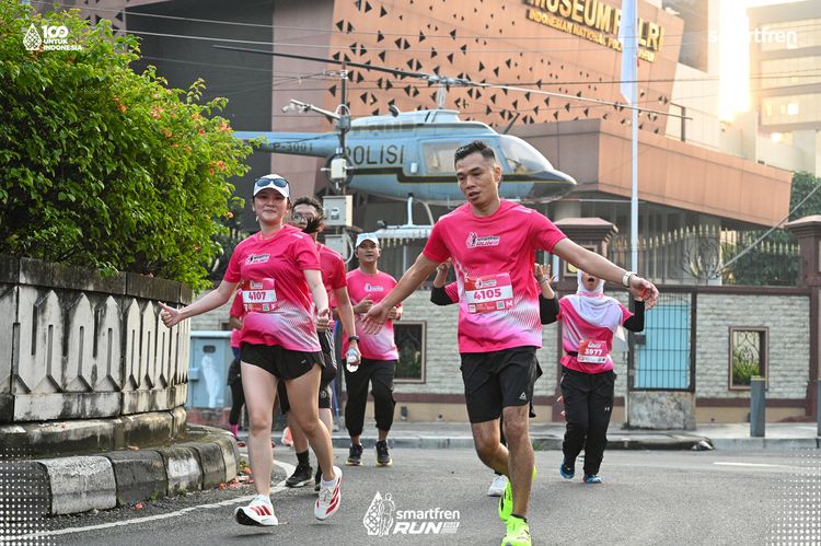 Race photo from Smartfren Run 2025 