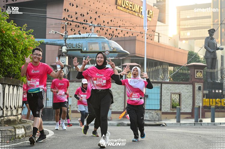 Race photo from Smartfren Run 2025 