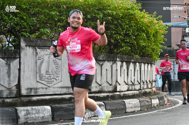 Race photo from Smartfren Run 2025 