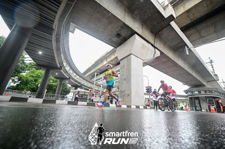 Race photo from Smartfren Run 2024