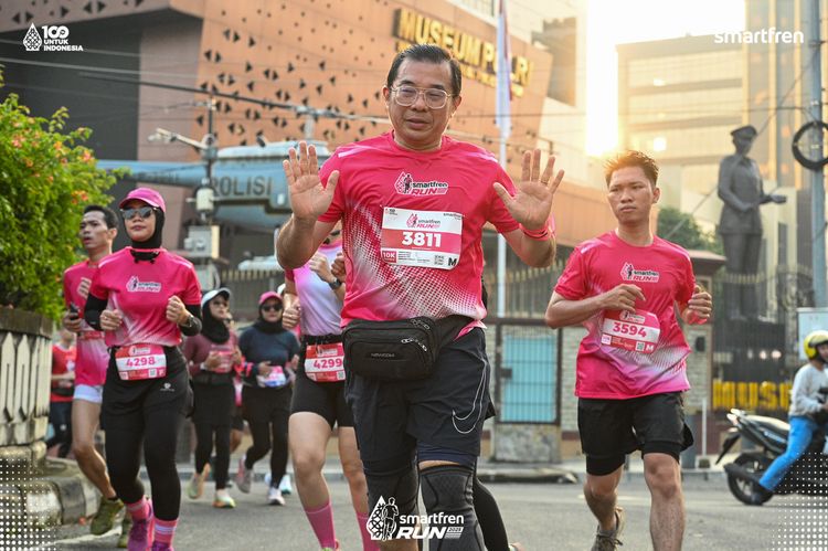 Race photo from Smartfren Run 2025 