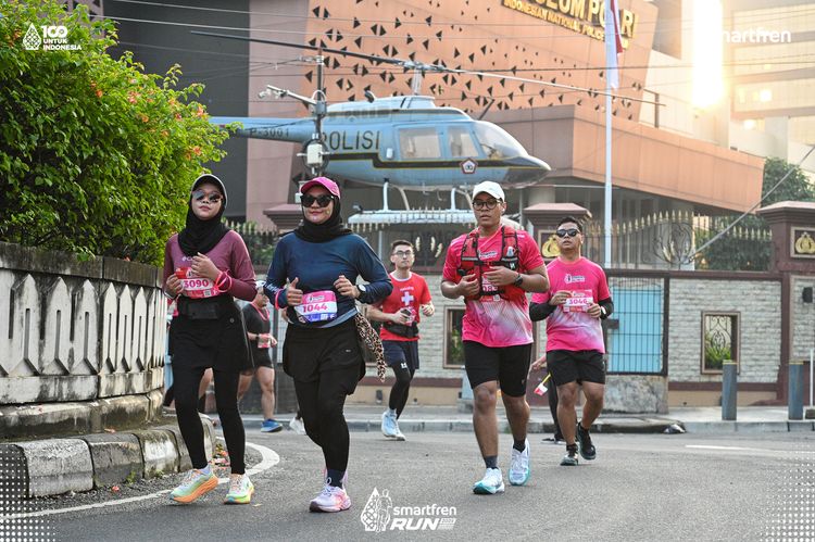 Race photo from Smartfren Run 2025 