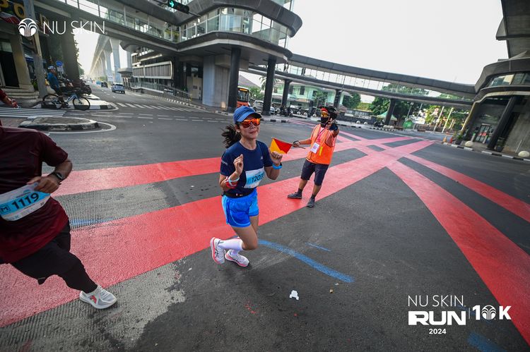 Race photo from Nu Skin Run 10K