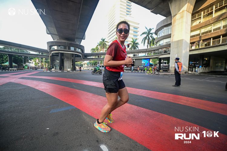 Race photo from Nu Skin Run 10K