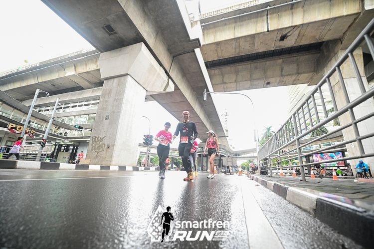 Race photo from Smartfren Run 2024