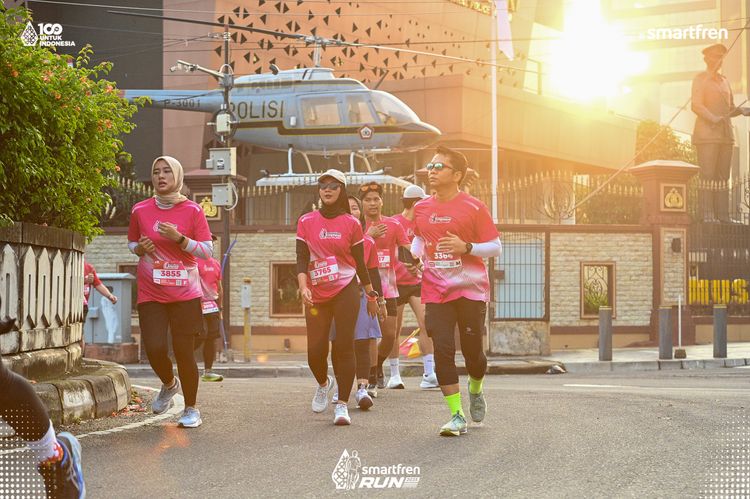 Race photo from Smartfren Run 2025 