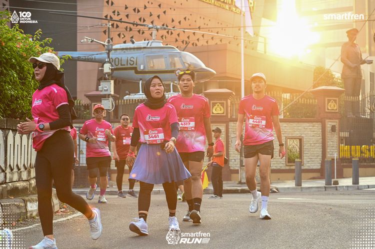 Race photo from Smartfren Run 2025 