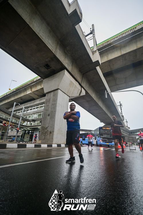 Race photo from Smartfren Run 2024