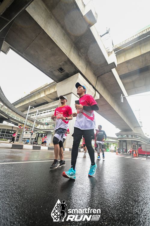 Race photo from Smartfren Run 2024