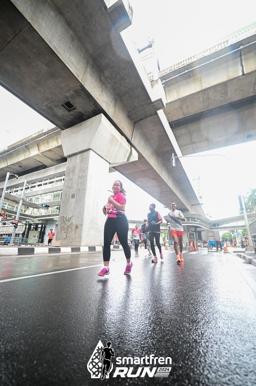 Race photo from Smartfren Run 2024