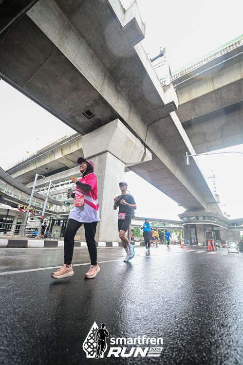 Race photo from Smartfren Run 2024