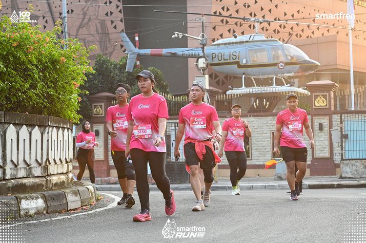 Race photo from Smartfren Run 2025 