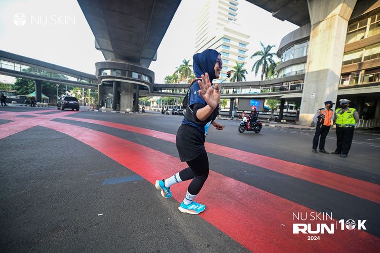 Race photo from Nu Skin Run 10K