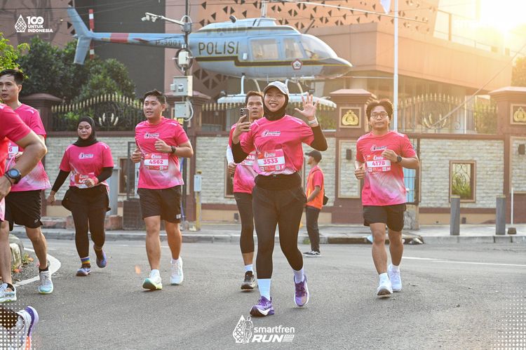 Race photo from Smartfren Run 2025 