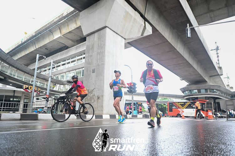 Race photo from Smartfren Run 2024