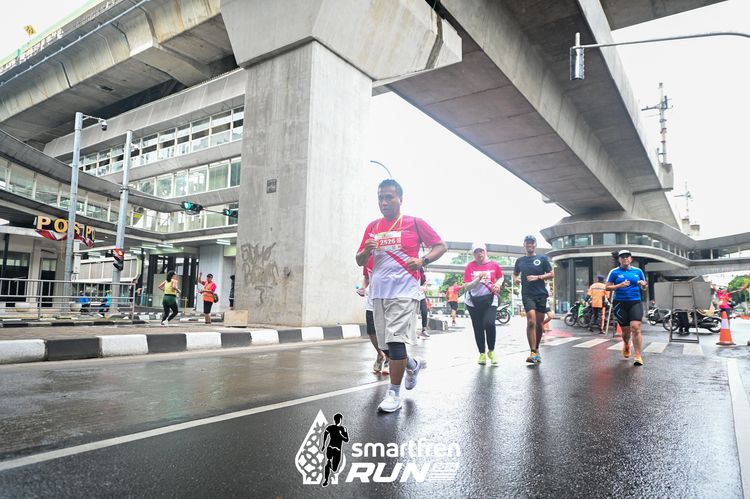 Race photo from Smartfren Run 2024