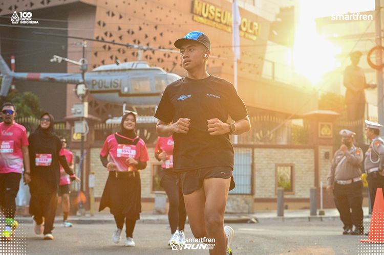 Race photo from Smartfren Run 2025 