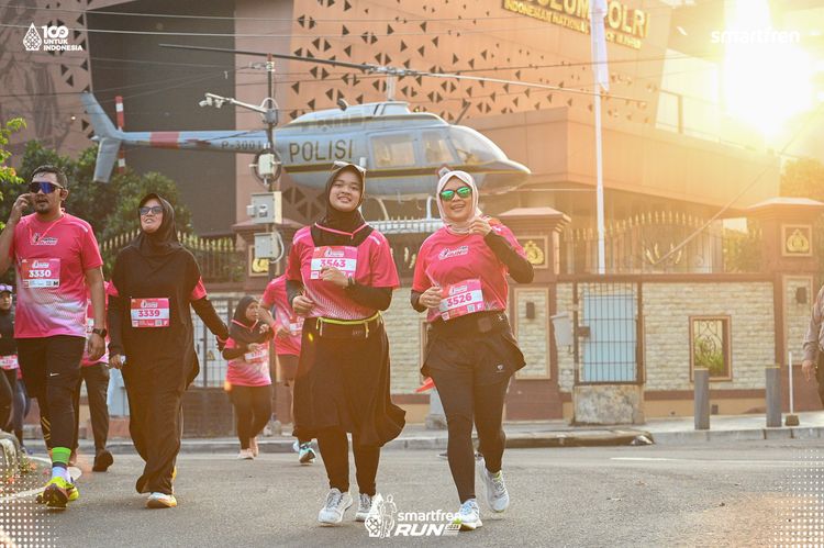 Race photo from Smartfren Run 2025 